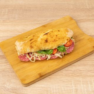 Sendvič napoli salama