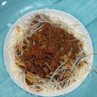 პასტა ბოლონეზე