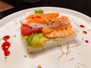 A75. Cirashi mare*/**