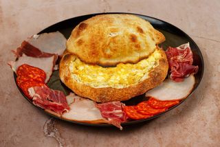 Komplet lepinja + coca- cola 0.33 - akcija