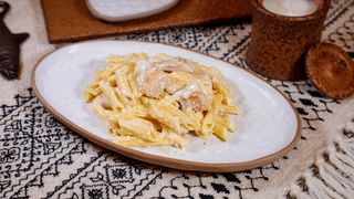 Paste gluten-free Alfredo cu pui