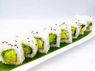 58 Uramaki vegetariano