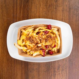 Cheese fries XL saucisse