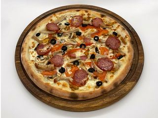 Піца Салямі