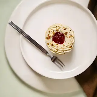 Тістечко фісташка-малина, 155 грам
