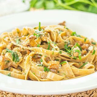 Fetucine z kurczakiem i sosem z grzybów
