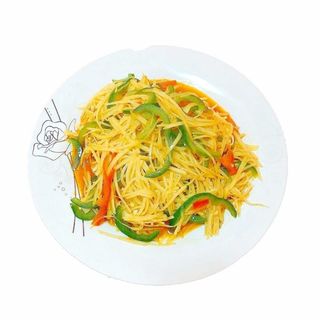 i9. Cartofi iuți cu legume 酸辣土豆丝
