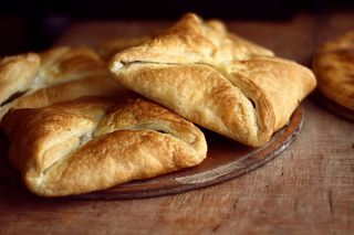 ლობიანი ფენოვანი პატარა