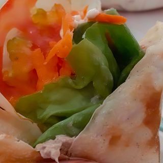 Crep Vegetal Atún Lechuga Tomate Y Mayonesa