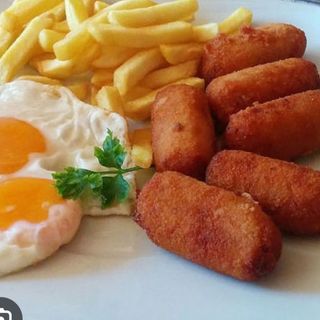 Patata croquetas huevos