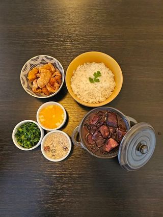 Feijoada Brasileira Completa (Individual)