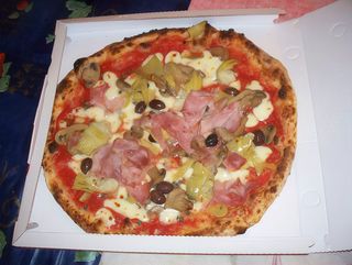 Pizza capricciosa