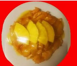 Galinha com Linchees e Ananás