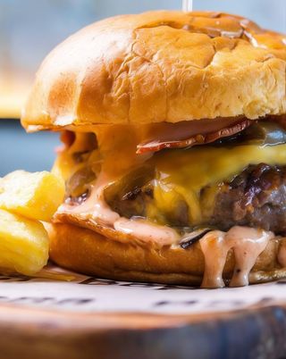 Hamburguesa 100% Angus (200 gr)