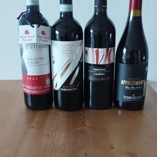  Bottiglia vini italiani in roulotte 