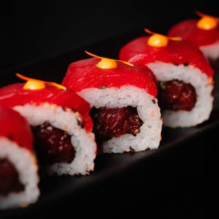 Uramaki Tonyina Picant (8 Pzs.)