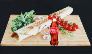 Kebab Lawasz XL + Coca-Cola 0,5l