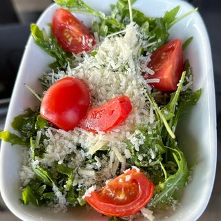 Salata Rosii;Asortată; Verde; Varza; Murături