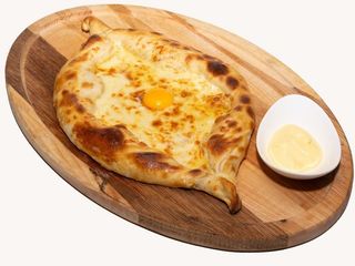 Хачапурі по-Аджарськи + соус білий (500g)