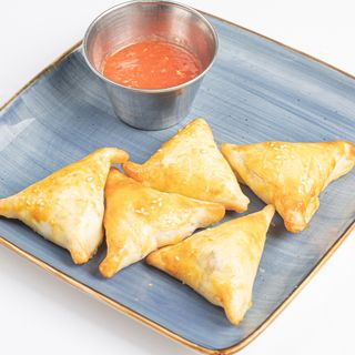 Самса с мясом