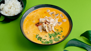 Zupa Tom Kha z Kurczakiem