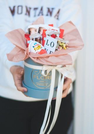 Коробка сладостей "Kinder"