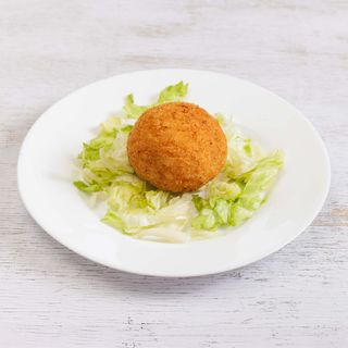 Arancino al ragù e mozzarella