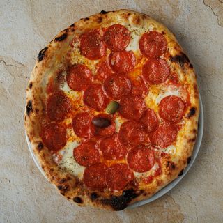 Pepperoni pizza