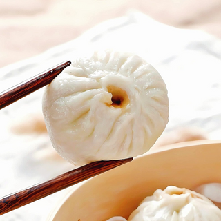 B8. Mini Baozi 小笼包