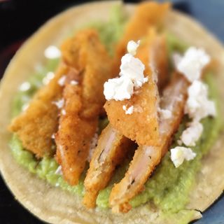 Tacos de Pollo Empanado (4 Uds.)