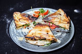 Panuozzo bresaola sendvič