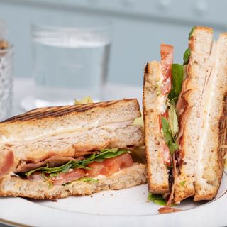 Sándwich Club Balbisiana