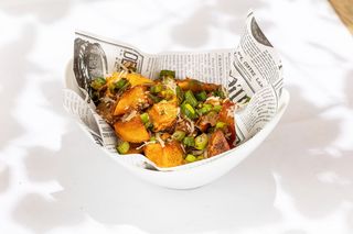 Cartofi proaspeţi  cu rozmarin si parmezan