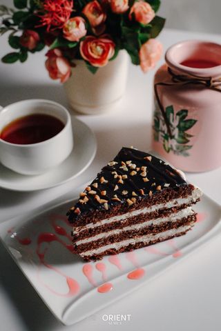 Десерты в ассортименте