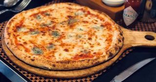 Pizza Quattro Formaggi