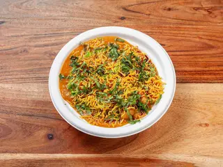 Ragda Samosa