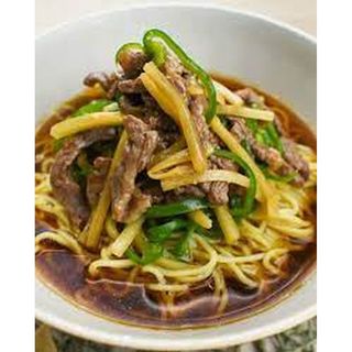 Beef With Green Pepper+Vegetable Noodles+500ml Soda