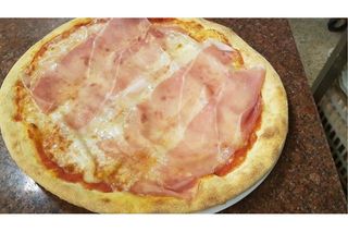 Asparagi e speck