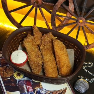 Fish Strips / special sauce