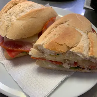Bocadillo De Lomo