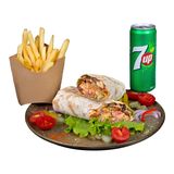 პატარა ცომბო, როიალ შაურმა, ფრი, სასმელი