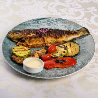 păstrăv la grătar