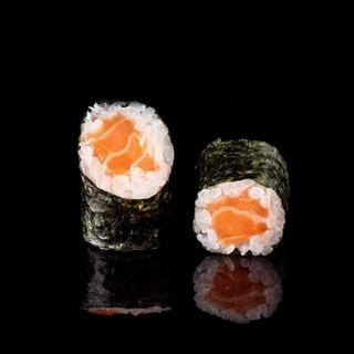 Sake Maki De Salmón (8 Pzs.)