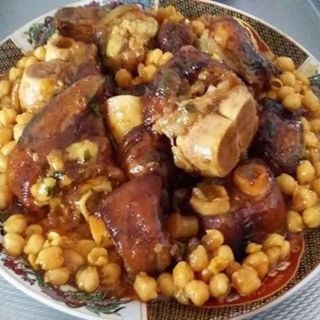 Tajine De Pied De Boeuf Avec Pois Chiches