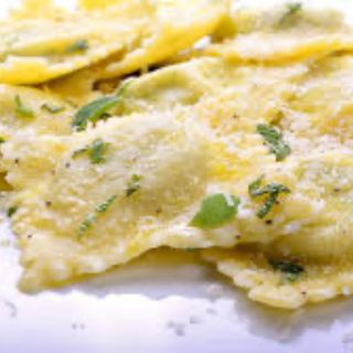 Pasta Rellena Ravioli Di Formaggi A Los Quesis