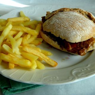 Bifana Grelhada No Pão 