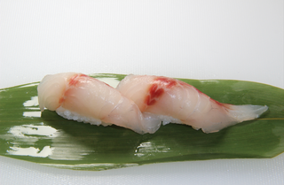 N3 Nigiri branzino - 2 pezzi