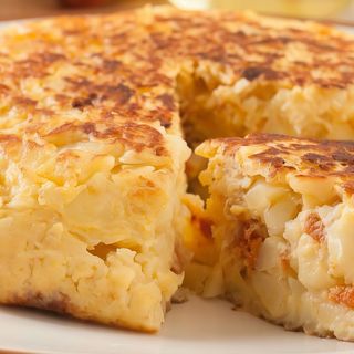 TORTILLA DE PATATA CON CHORIZO
