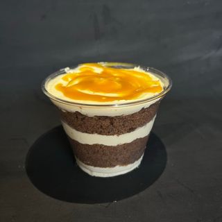 Bolo no Pote de Maracuja