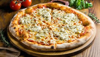 Pizza Cinque Fromaggi Ø 32cm